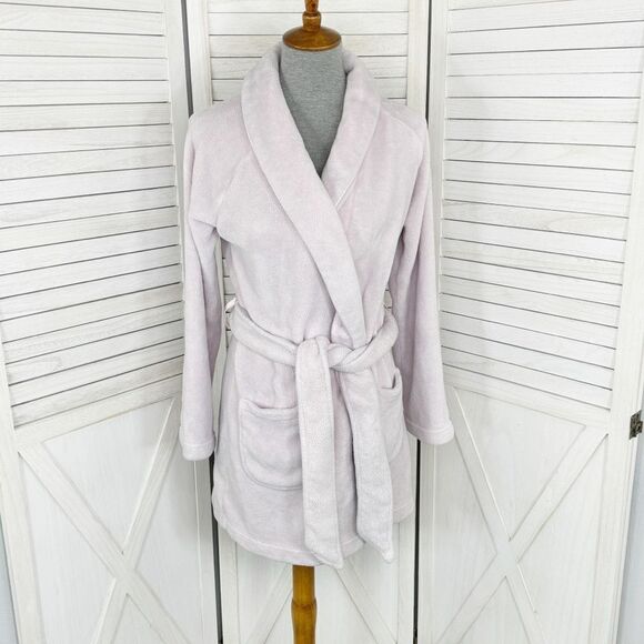 Victoria’s Secret Embroidered Plush Fleece Shortie Robe Lilac XS Small - Picture 4 of 12